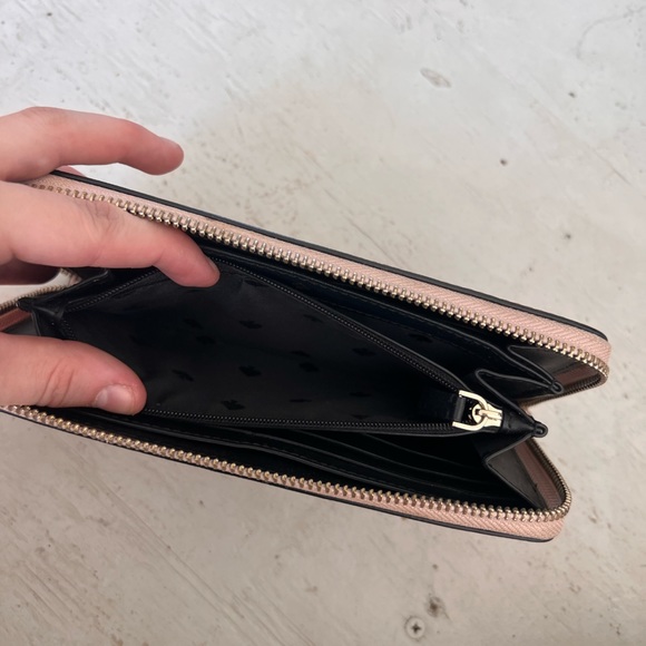 Kate spade large wallet - Picture 6 of 9
